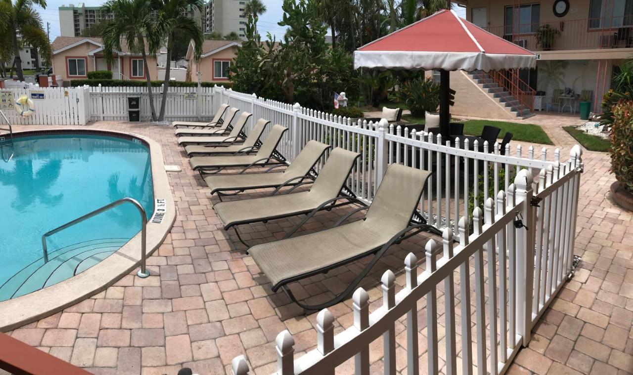 Carlton House Motel And Suites St. Pete Beach Kültér fotó