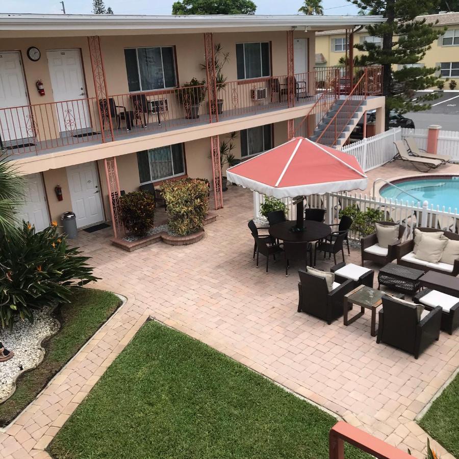 Carlton House Motel And Suites St. Pete Beach Kültér fotó