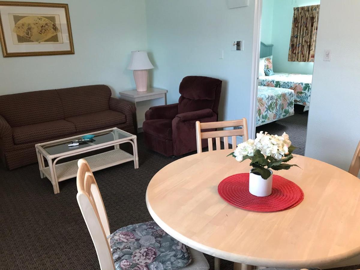 Carlton House Motel And Suites St. Pete Beach Kültér fotó
